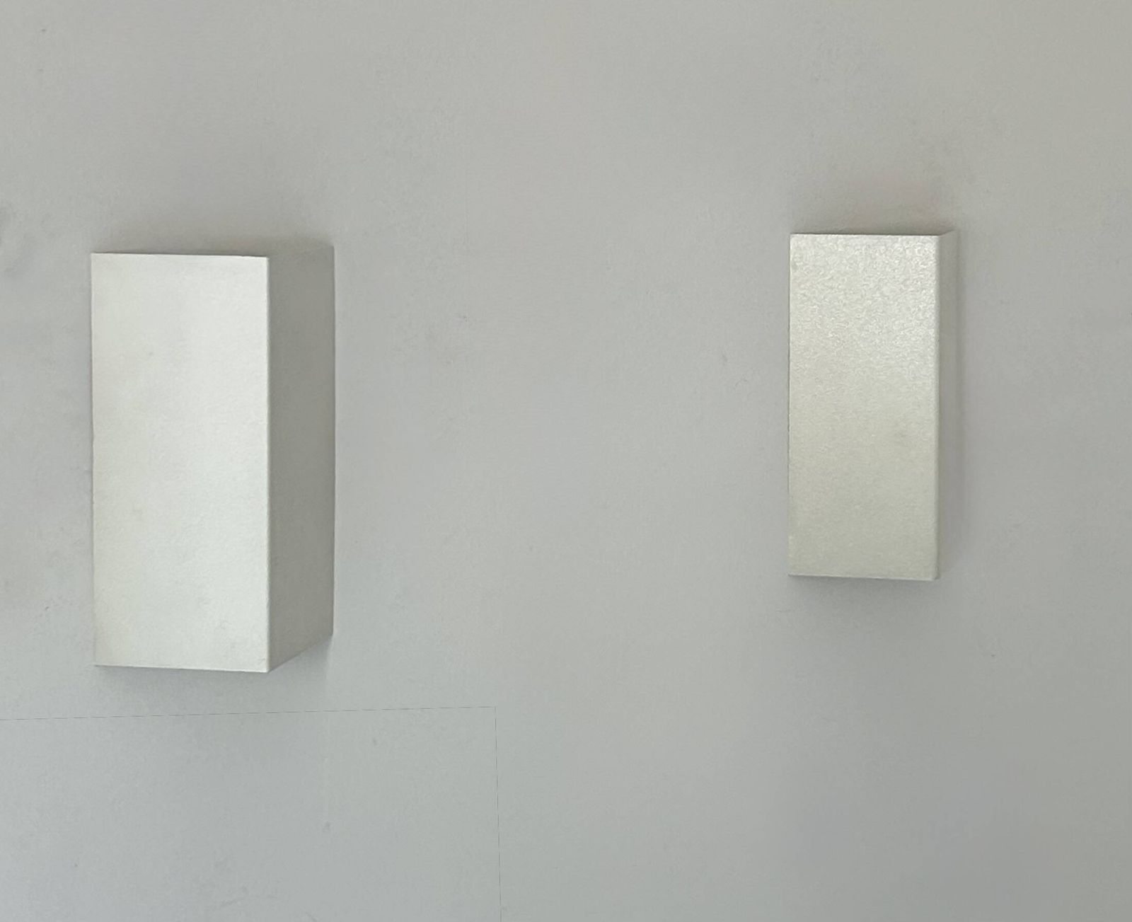 Pair Of Vintage Wall Lights, Matte White Metal, France 1970. photo vintage