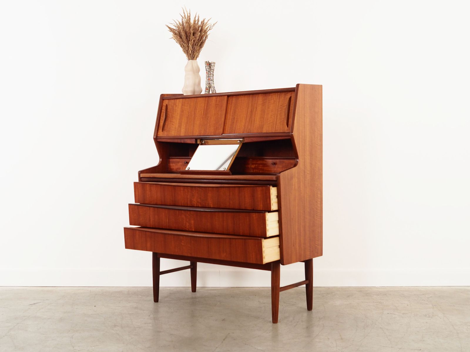 Teak Secretary, Danish Design, 1970s, Production: Denmark photo vinterior