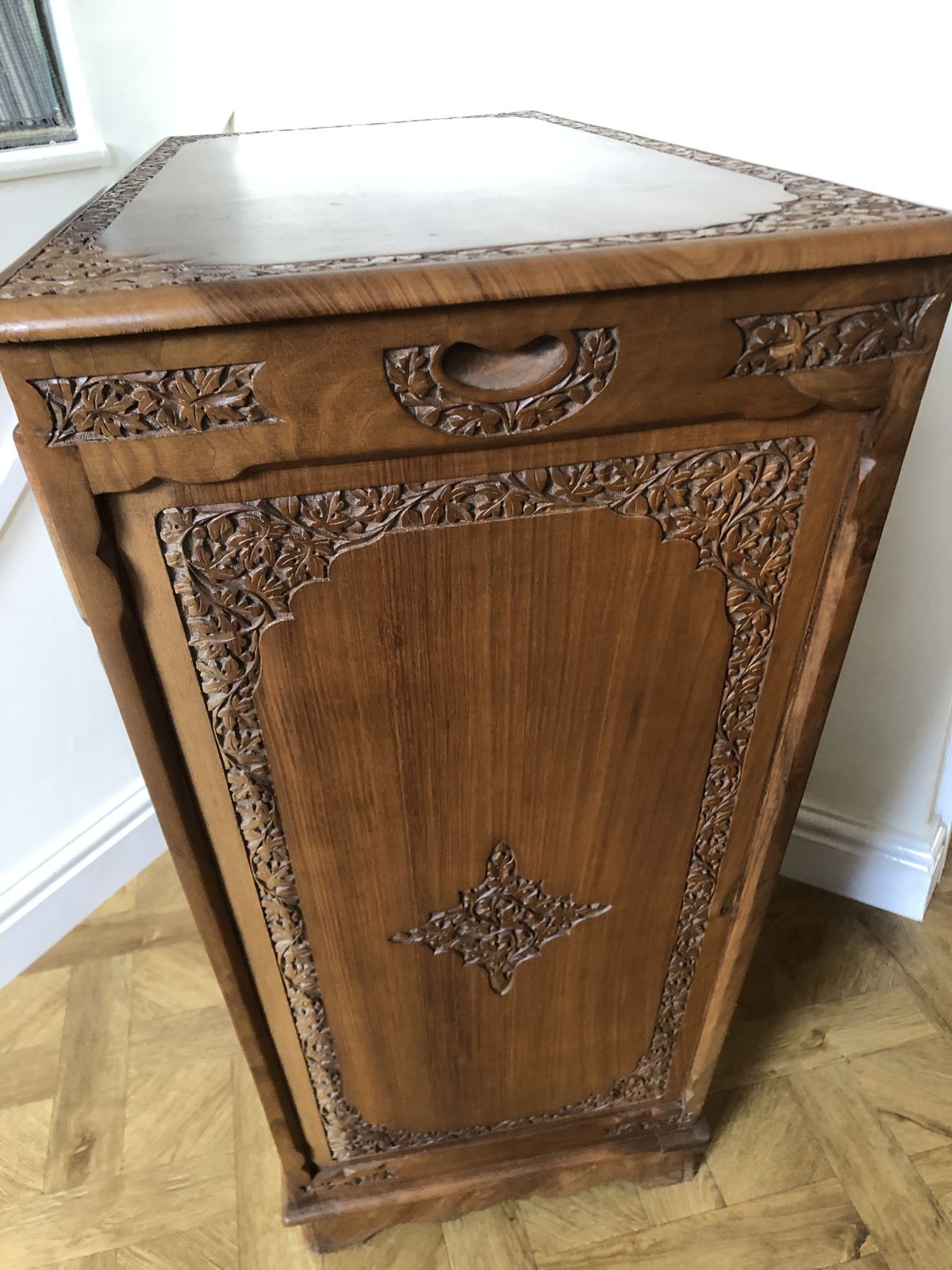 Unique Chest Of Drawers