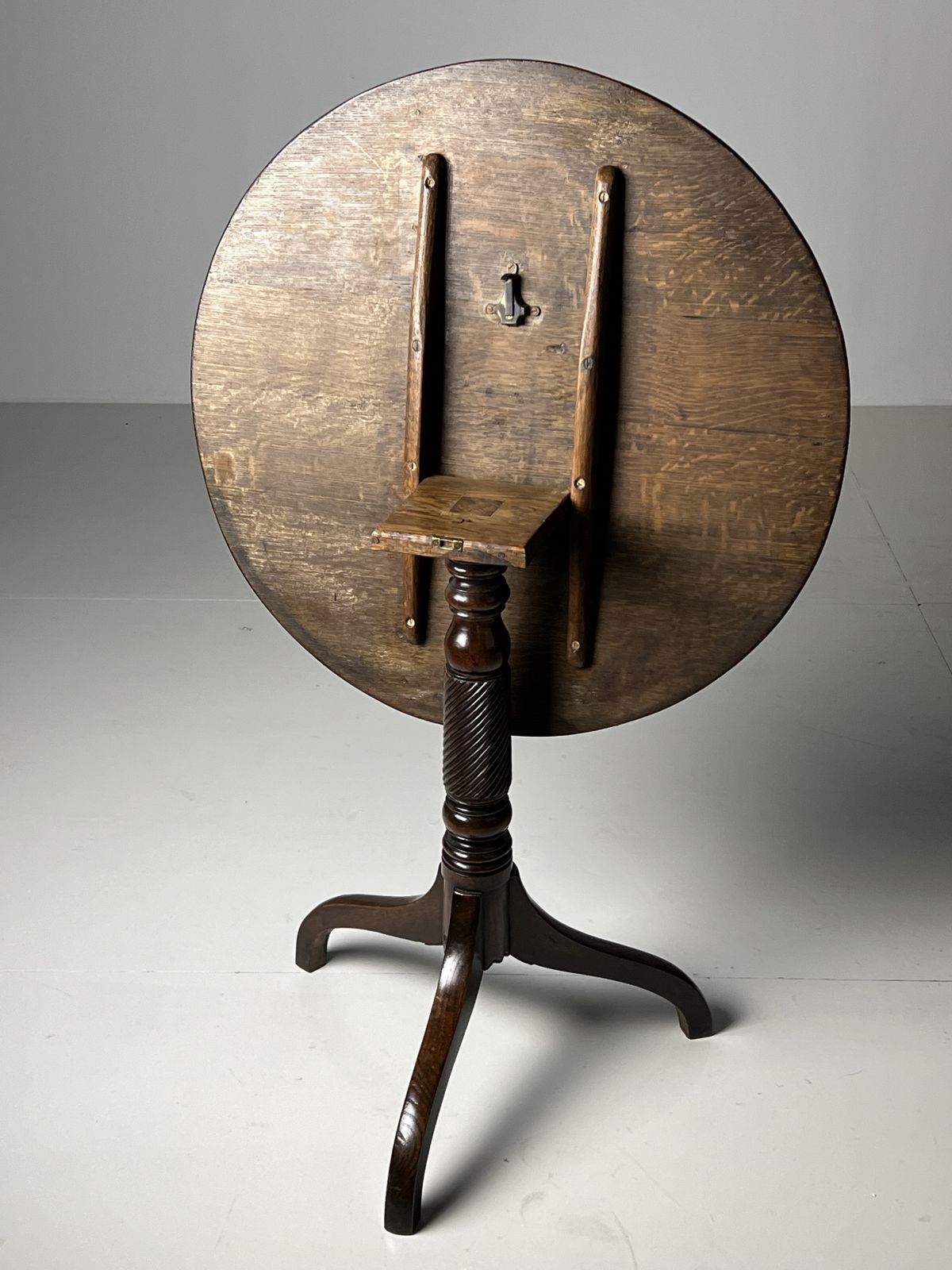 Tilt Top English, 1800s, Antique photo buy