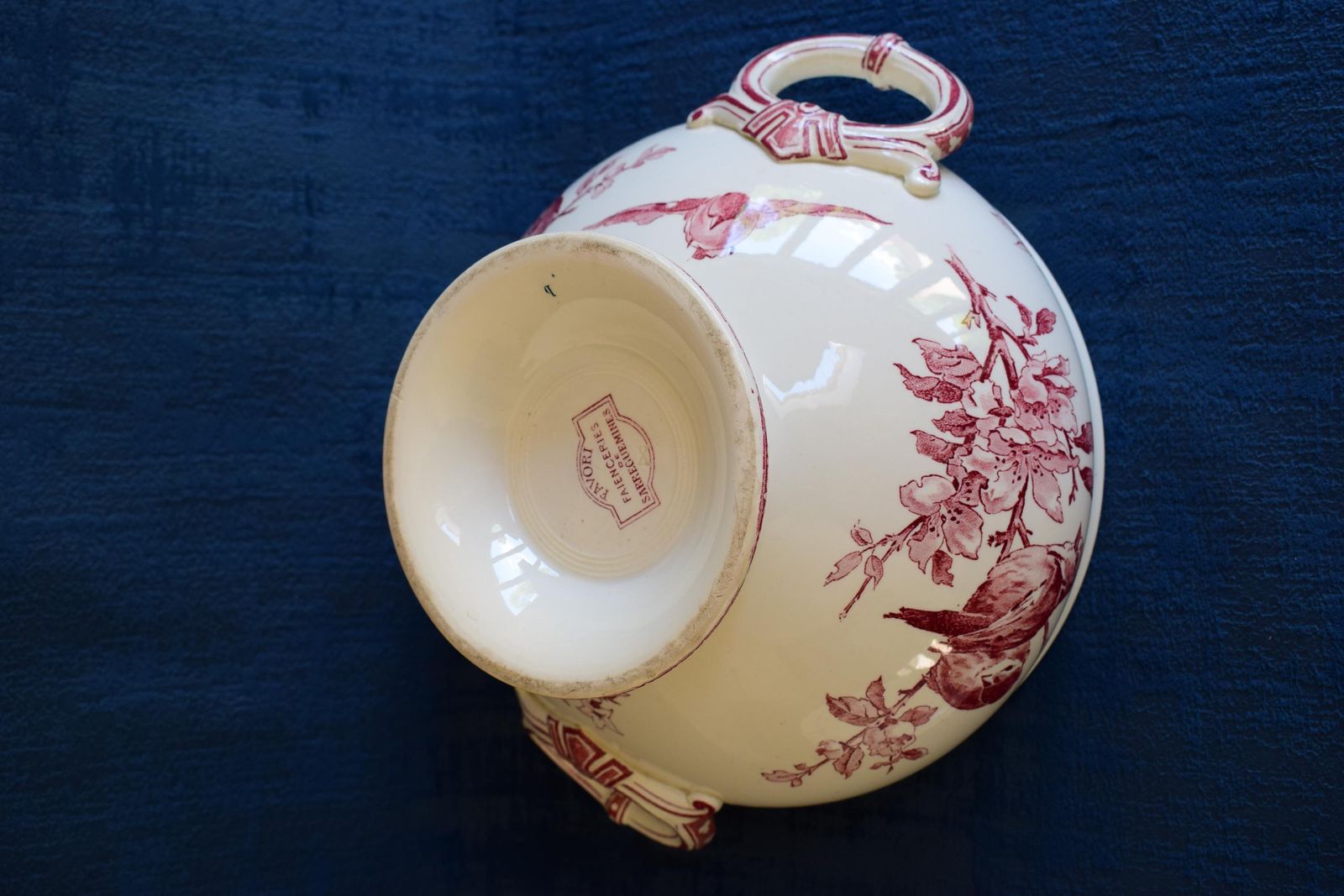 Sarreguemines Red Favori Soup Tureen, Antique French Birds Ironstone photo vintage