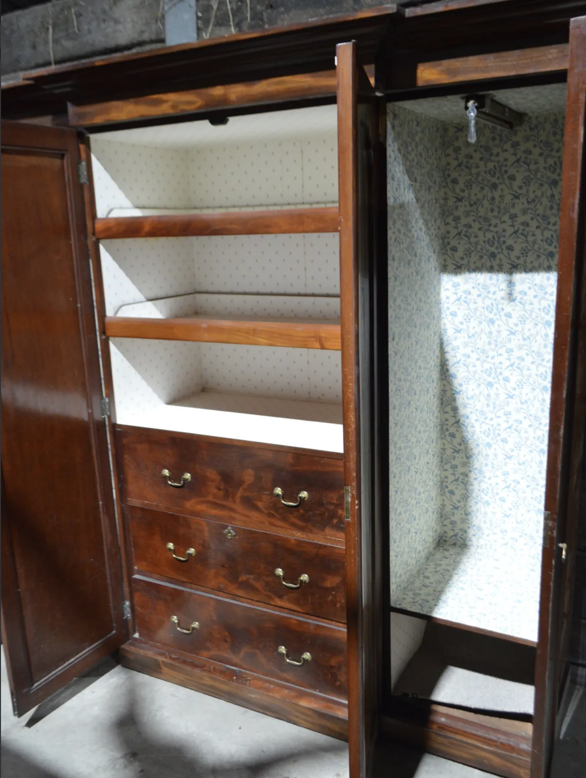 Victorian Breakfront Four Door Mahogany Wardrobe photo for sale