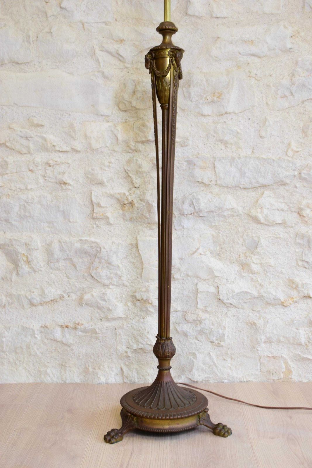 1900s Bronze Ram Head Floor Lamp, Parisian Cabaret Decor, Art Nouveau Light, France Louis XVI Style photo Lighting