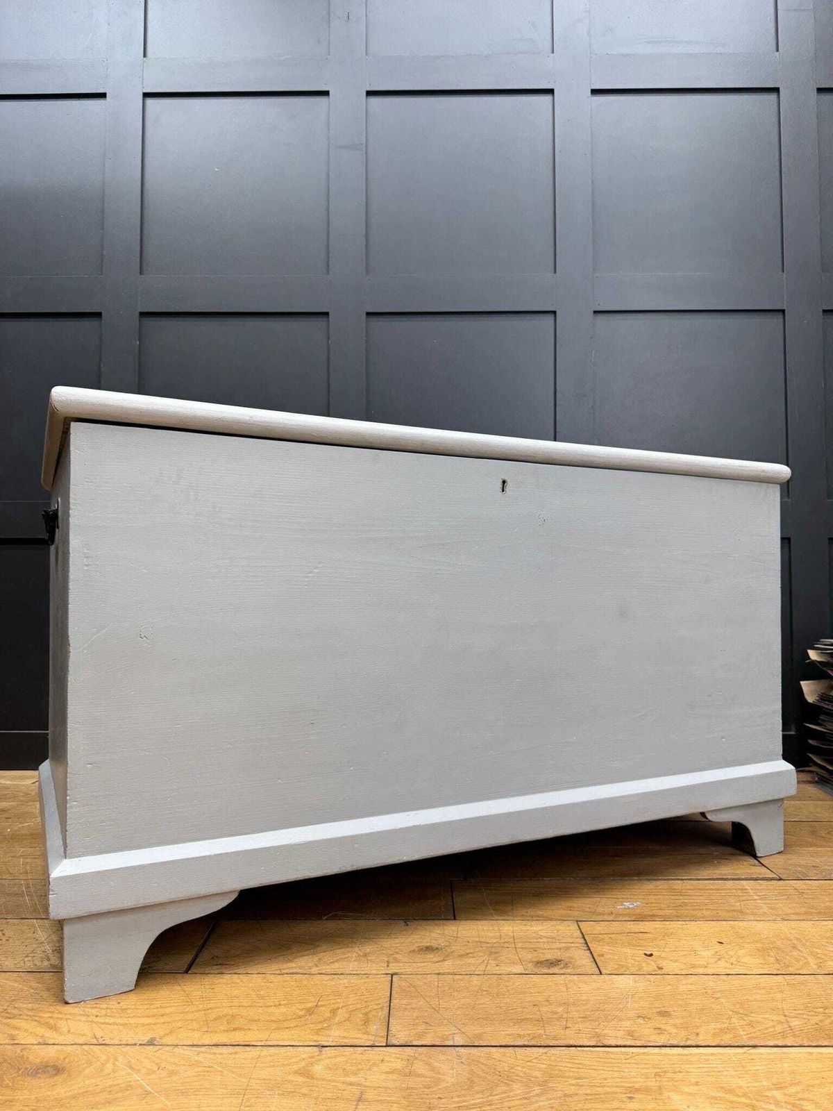 Antique Painted Blanket Chest Storage Trunk Bench Toy Shoe Storage Tv Stand photo furniture