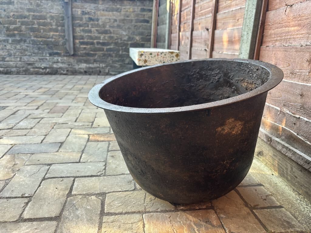 Cast Iron Pot (Planter, Cauldron, Boiler, Antique) 52cm Diameter 36cm Height. Excellent Condition. Round/Pot Bellied photo for sale