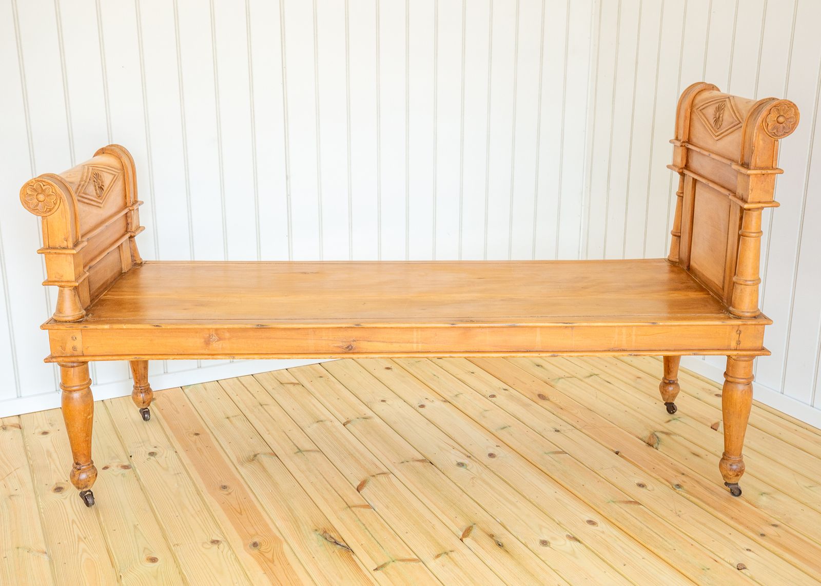 Large Blonde Window Seat Daybed Banquette Benc.H Neoclassical Directoire Empire Antiqu.E Regency Style Stripped Pine photo 2950.0