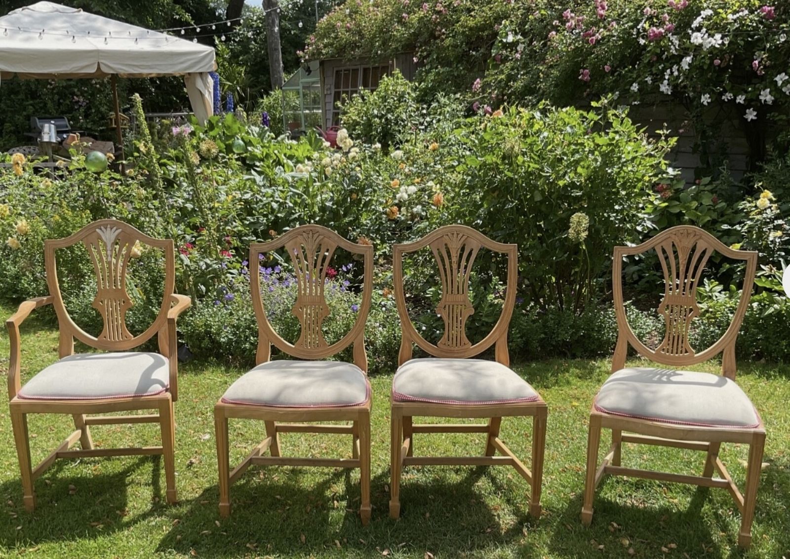 X4 Bradley’s Solid Hardwood Chairs X3 & Carver Classic Furniture photo 115.0