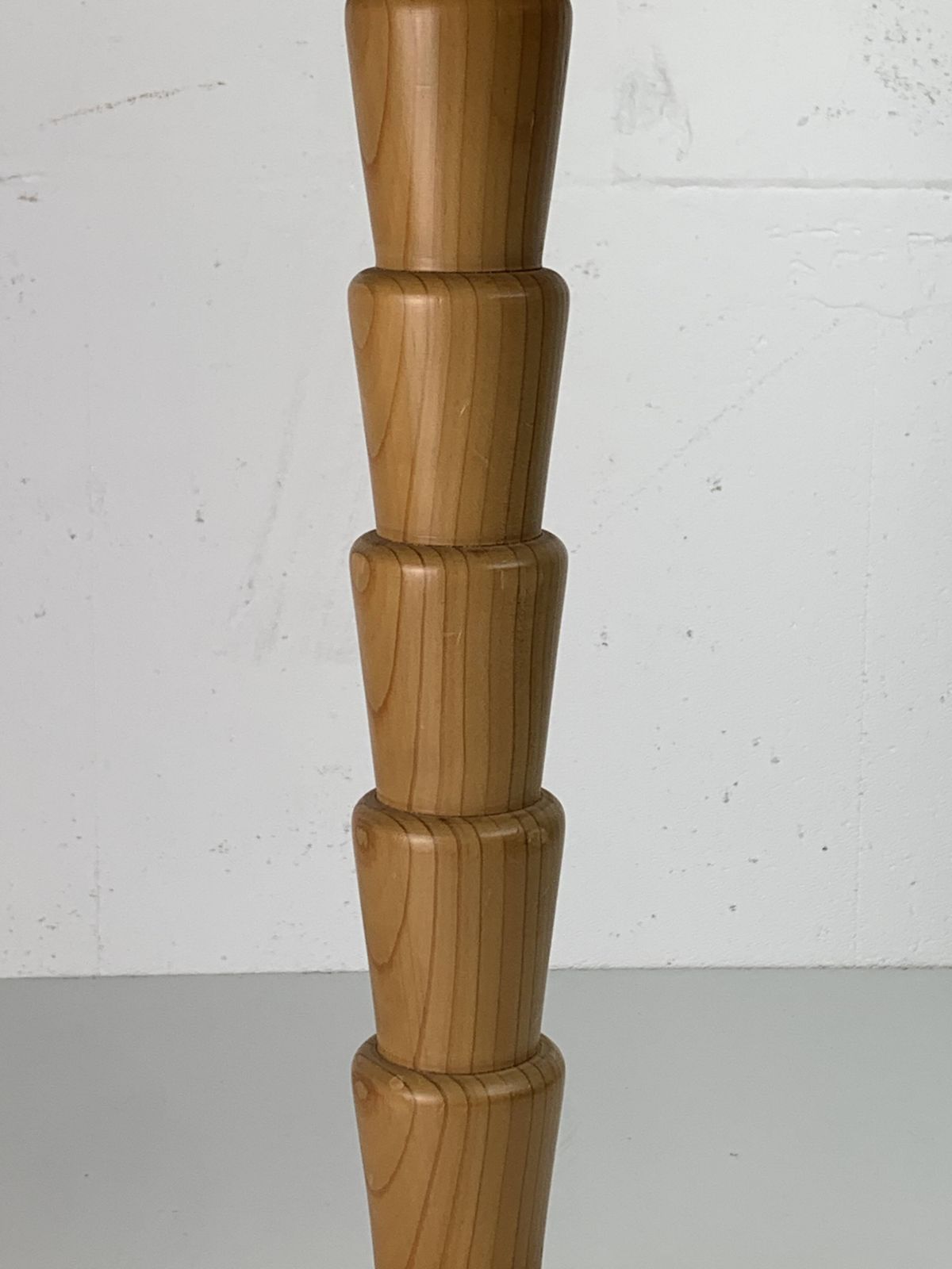 photo furniture Page 1 Of 15 Xl Pine Palm Table Mushroom Lamp By Temde Switzerland, 1970s