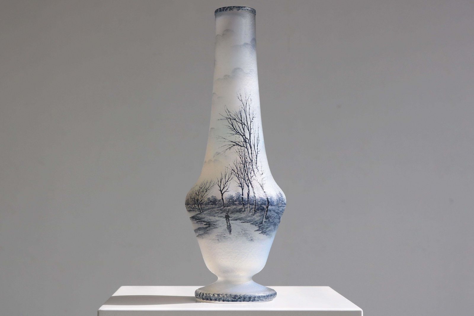 Rare Daum Nancy “Dutch Scene” Vase 1896 France Opalescent Enameled Acid Etched photo vinterior