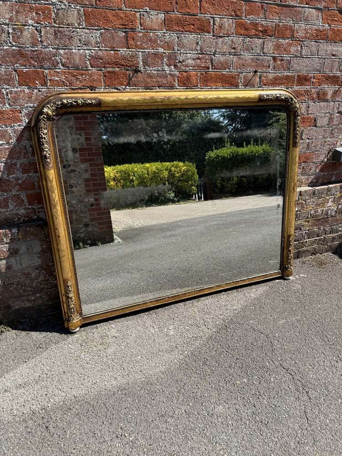 A Stunning Large Antique English 19th C Arched Top Etched Gilt Framed Overmantle Mirror. photo Home Decor