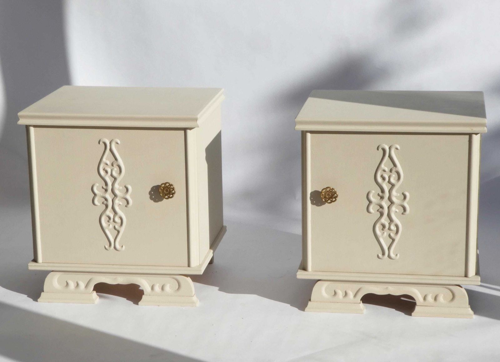 Antique Shabby Chic Pair Of Nightstands, Set Of Art Deco Ivory Wooden Bedside Tables With Carved Details And Brass Knobs photo for sale
