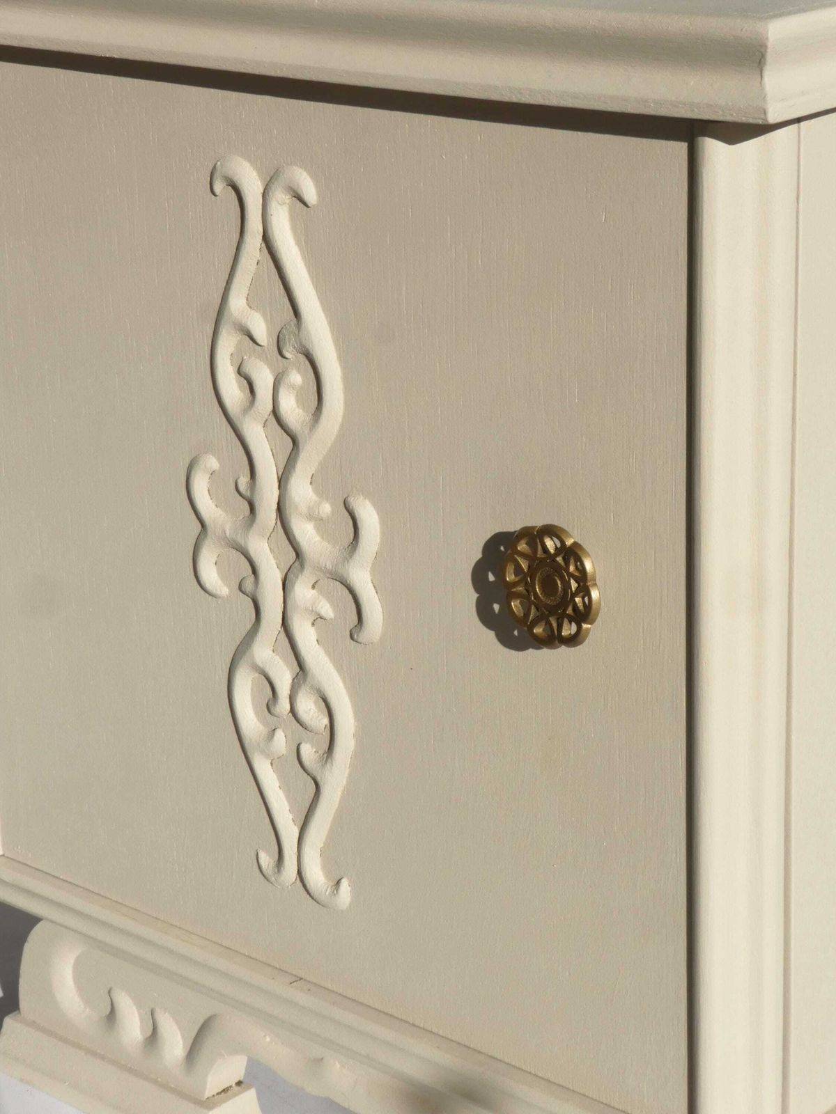photo for sale Antique Shabby Chic Pair Of Nightstands, Set Of Art Deco Ivory Wooden Bedside Tables With Carved Details And Brass Knobs