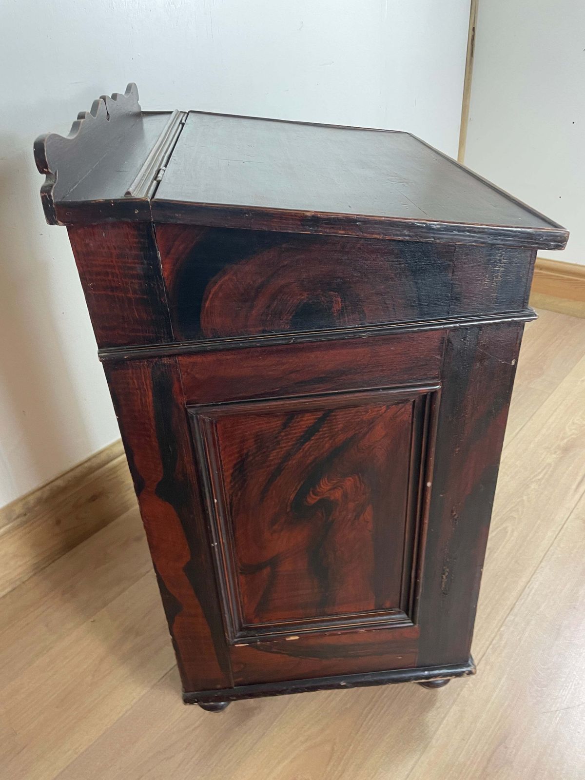 Victorian Original Painted Pine 5 Drawer Desk. photo for sale