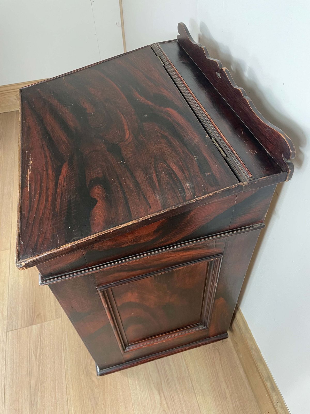 Furniture Victorian Original Painted Pine 5 Drawer Desk. photo