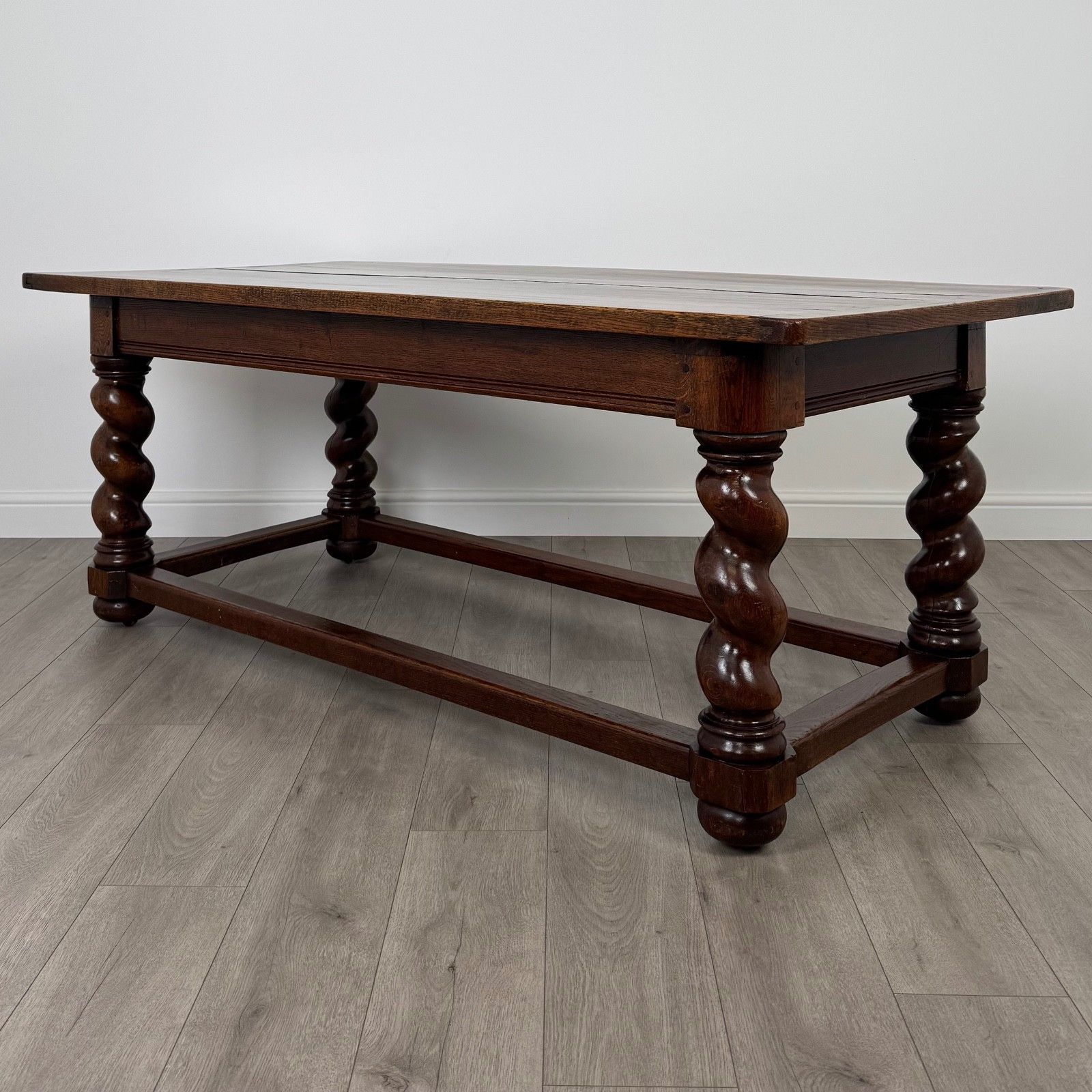 Antique 19th Century Barley Twist Dining Table In Oak