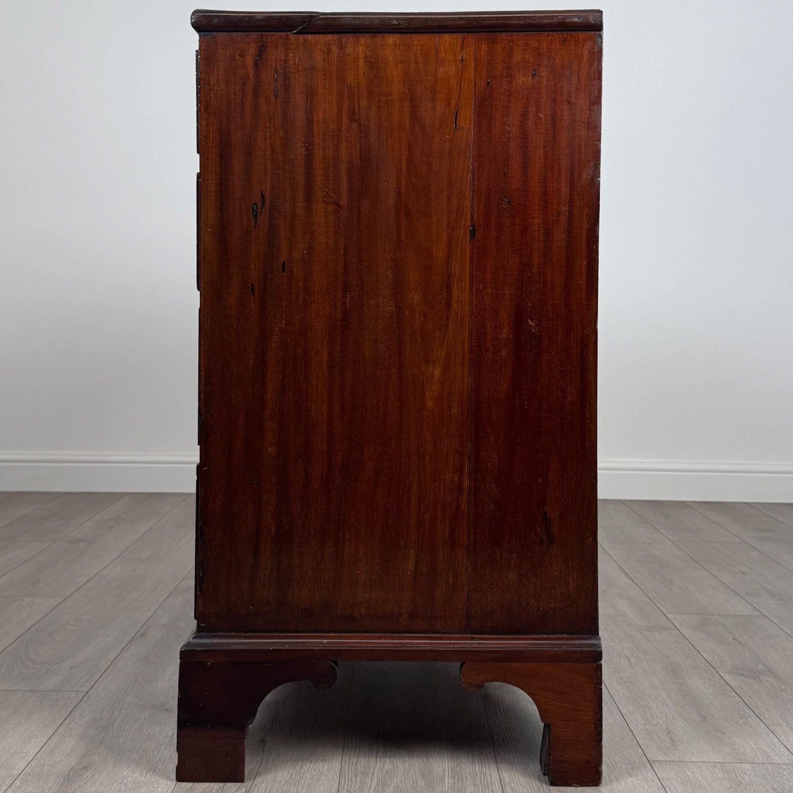 Antique 18th Century Good Quality Mahogany Chest Of Drawers photo for sale