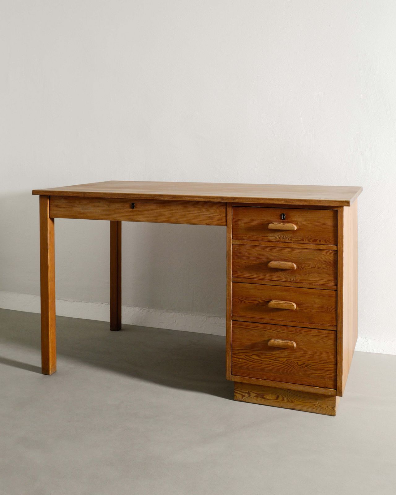 Swedish Mid Century Wooden Pine Desk By Axel Einar Hjorth For Nordiska Kompaniet Sweden, 1930s photo for sale