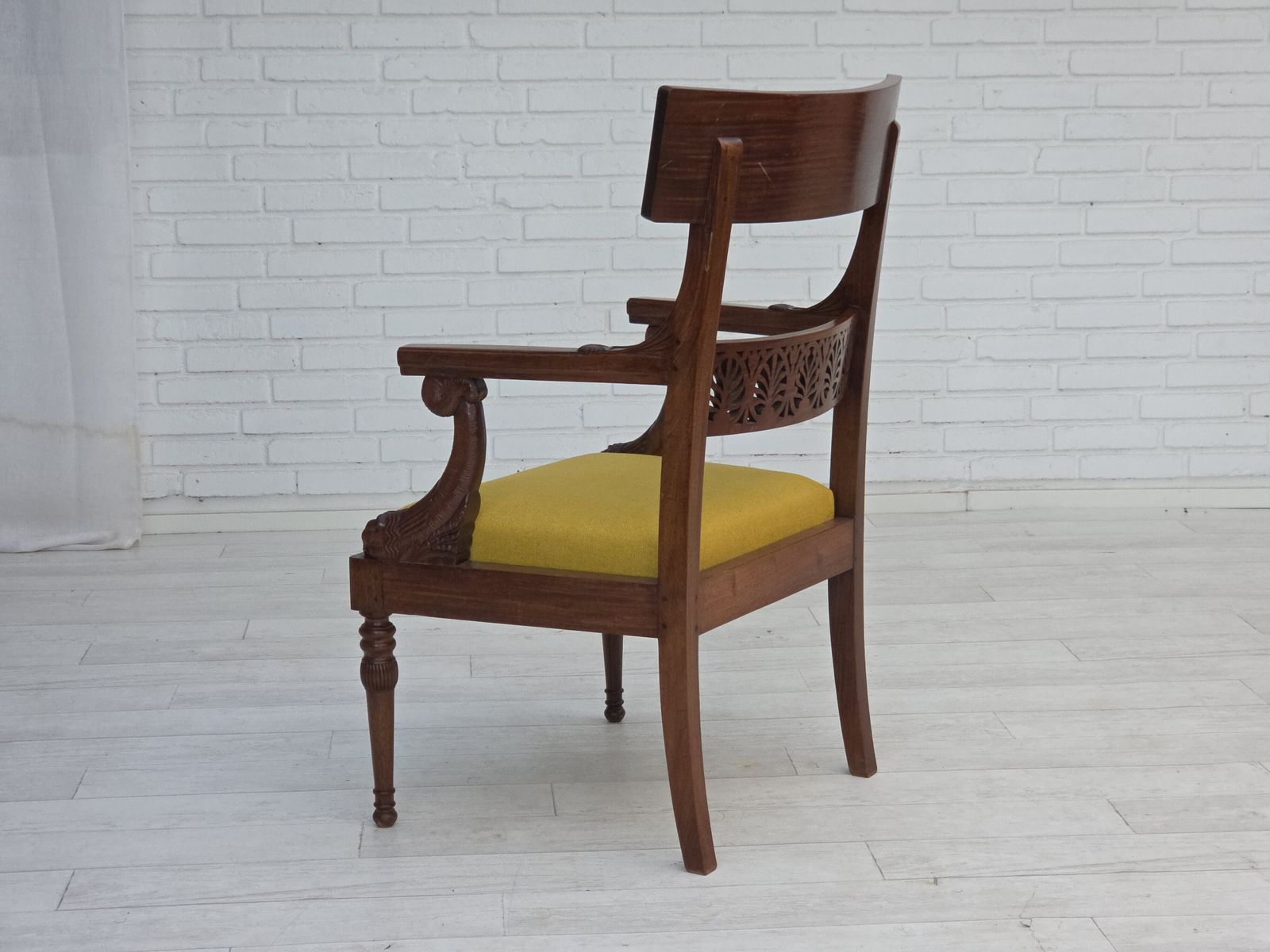 Jaren 1920 1930, Gesneden Houten Fauteuil, In De Stijl Van Georges Jacob, Opnieuw Bekleed. photo buy