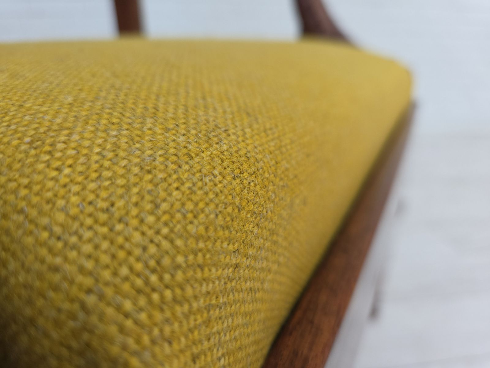 Jaren 1920 1930, Gesneden Houten Fauteuil, In De Stijl Van Georges Jacob, Opnieuw Bekleed. photo vintage