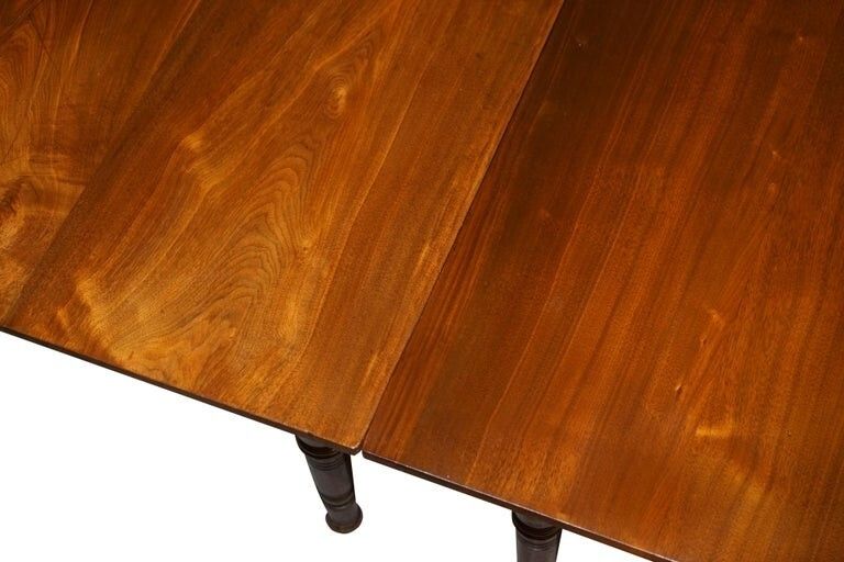 photo furniture Rare Gillows Lancaster 1789 1795 George III American Walnut Dining Table