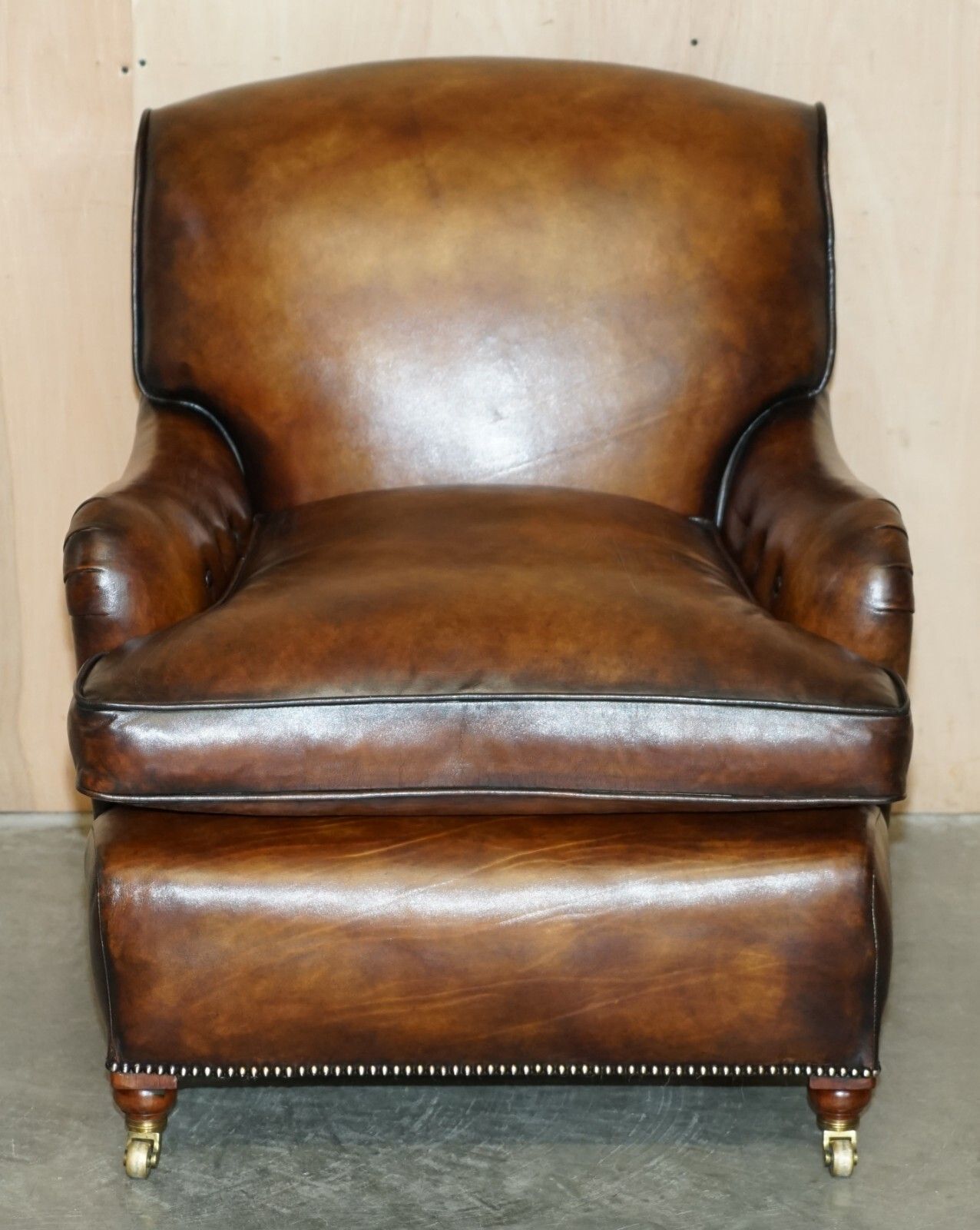 Fully Restored Pair Of Antique Howard & Son Bridgewater Brown Leather Armchairs photo buy