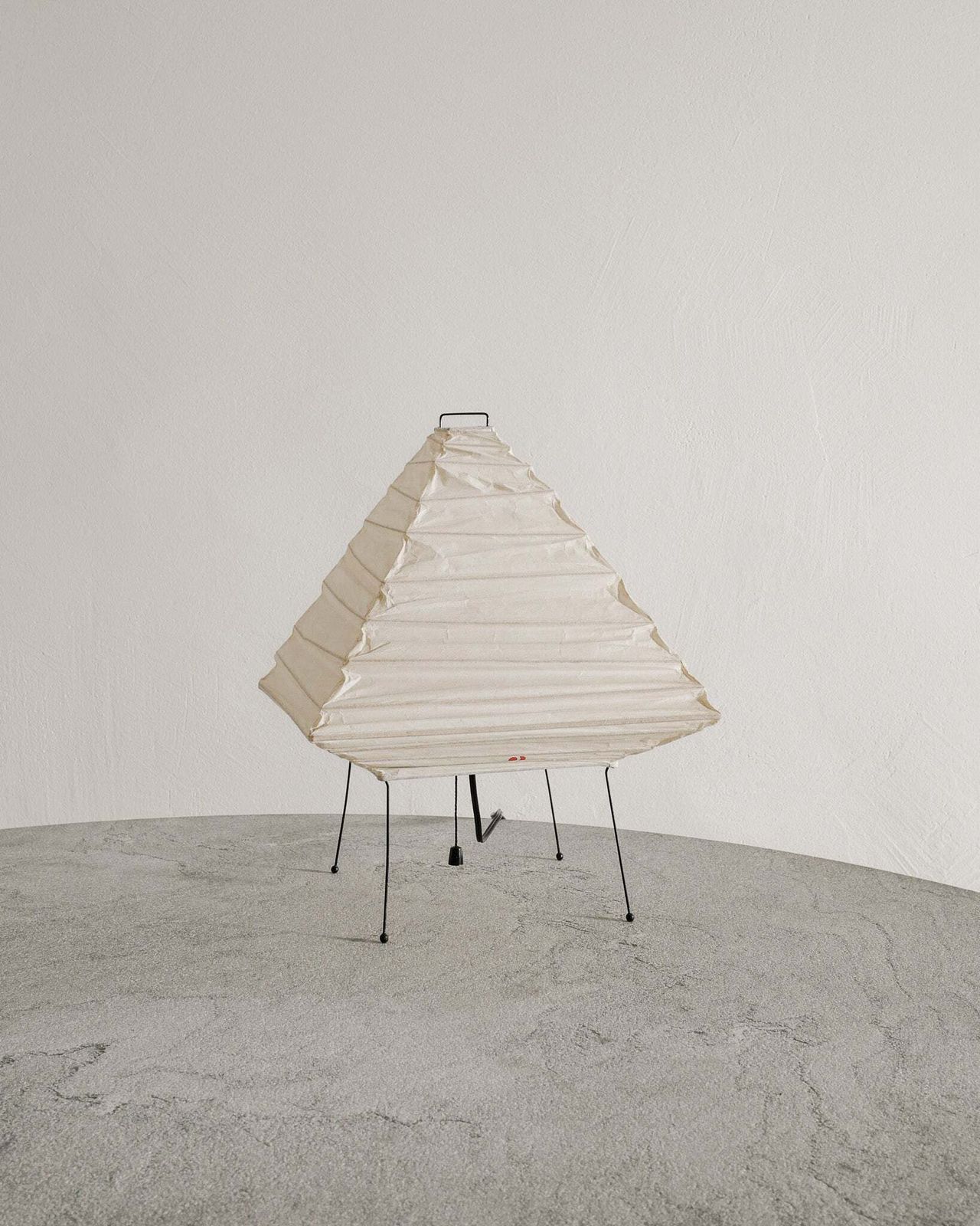 Vintage & Original Mid Century "5x" Table Lamp In Washi Paper By Isamu Noguchi For Ozeki & Co Japan, 1960s
