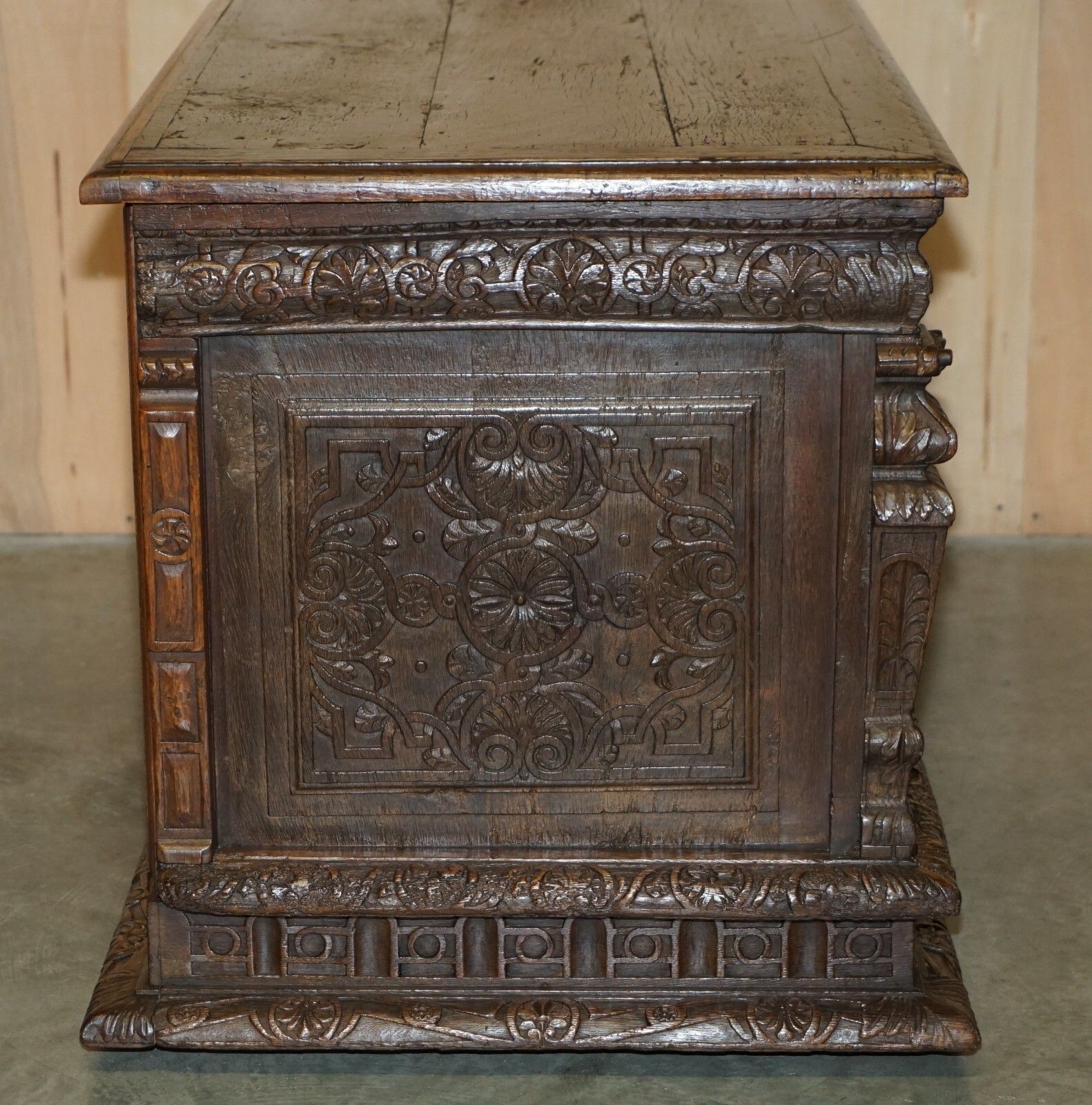 photo buy 16th Century Museum Quality Exhibition Hand Carved Italian Cassone Desk Table