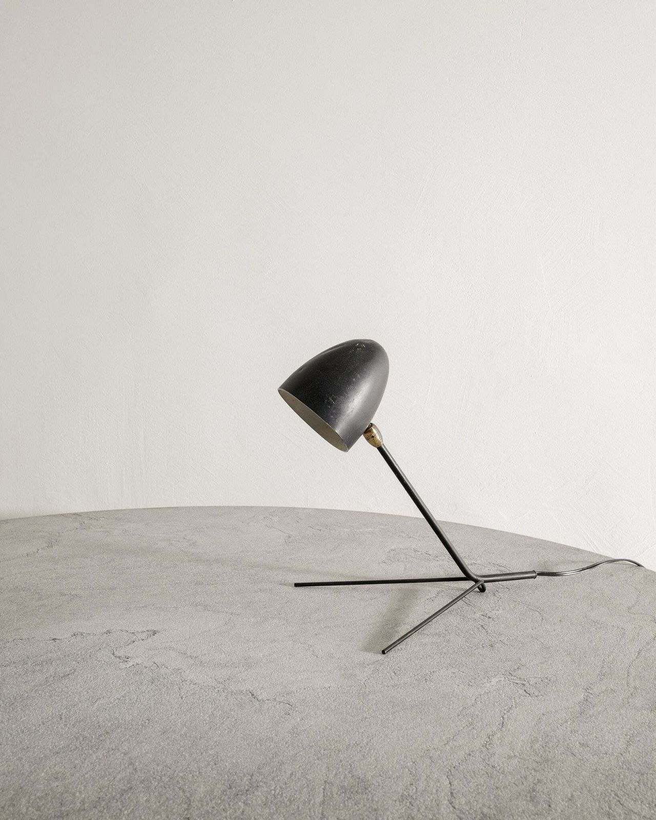 Black French Mid Century Serge Mouille "Cocotte" Table Lamp In Metal & Brass, 1950s photo furniture