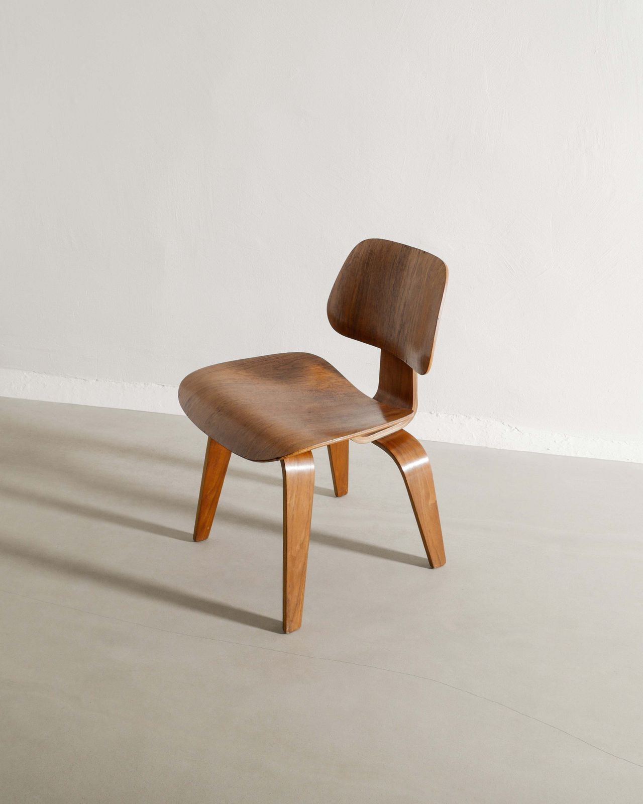 Charles & Ray Eames "Dcw" Chair, 1950s photo Furniture