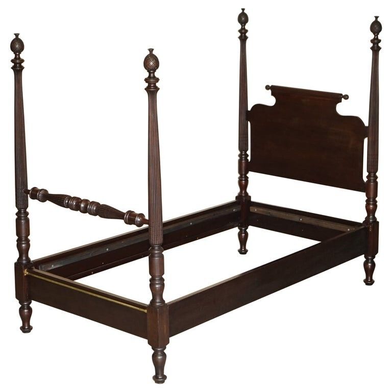 Circa 1800 American Federal Mahogany Four Poster Bed Frame With Carved Pillars
