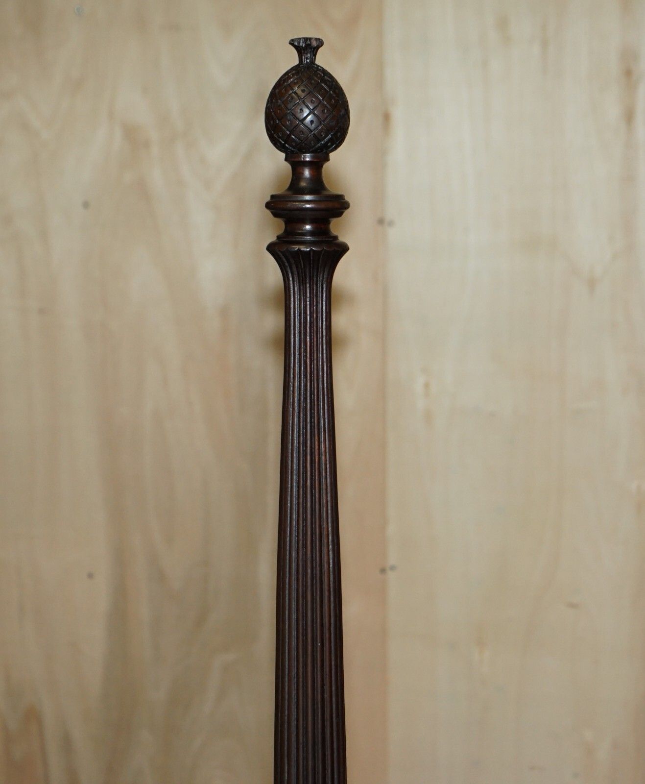 Circa 1800 American Federal Mahogany Four Poster Bed Frame With Carved Pillars photo for sale