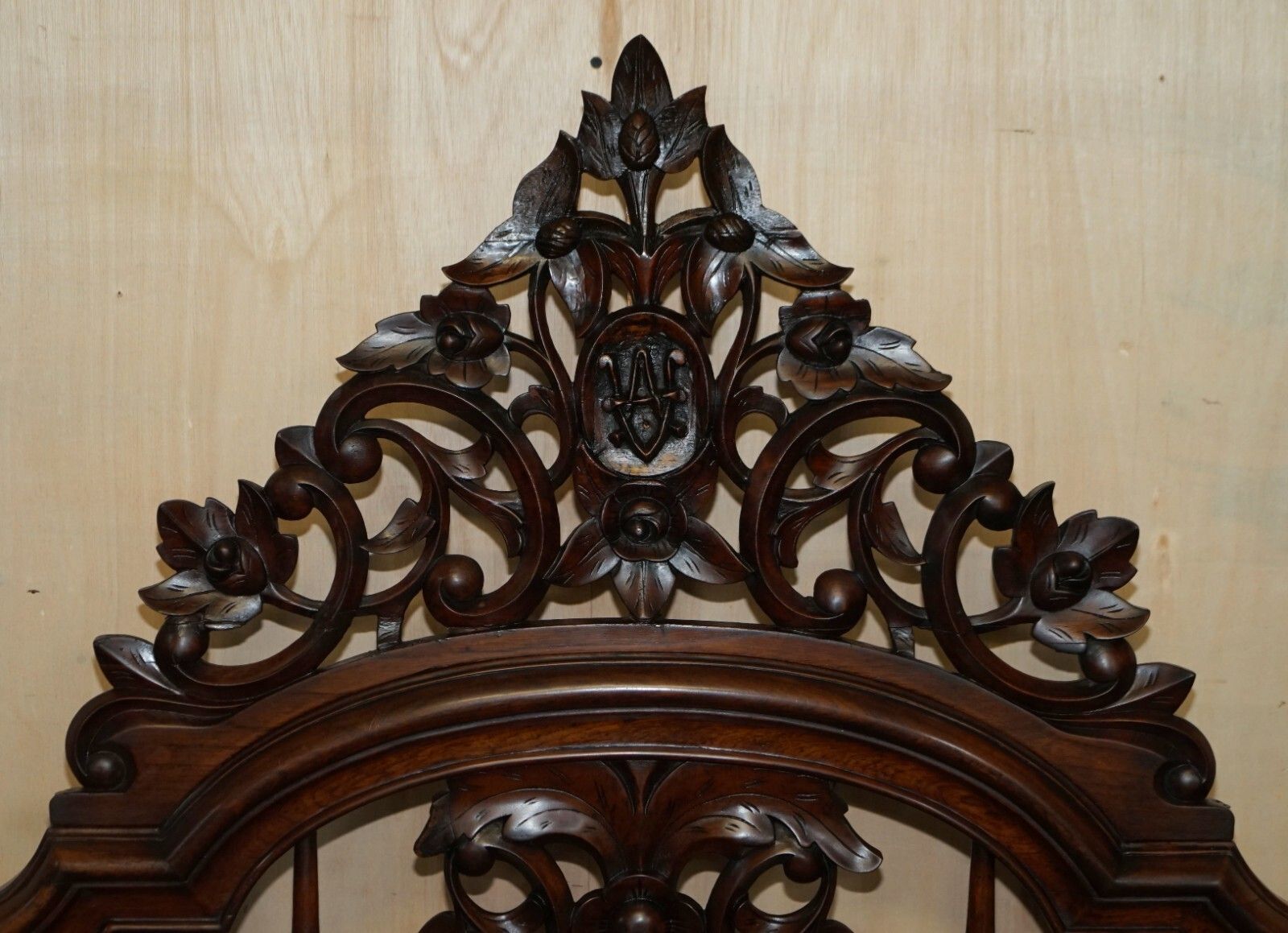 Antique 18th Century Heavily Carved Four Poster Bed Sublime Detail Must See photo vinterior