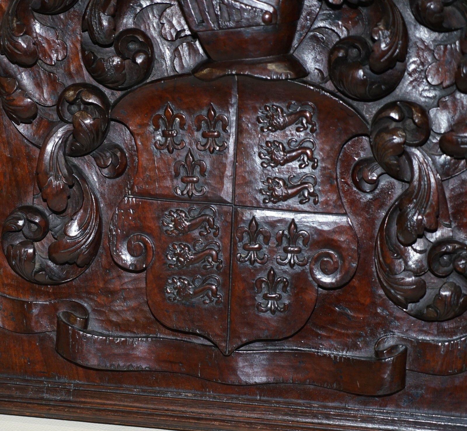 Home Decor Rare Antique 1405 1603 English Royal Coat Of Arms Armorial Crest Carved Walnut photo