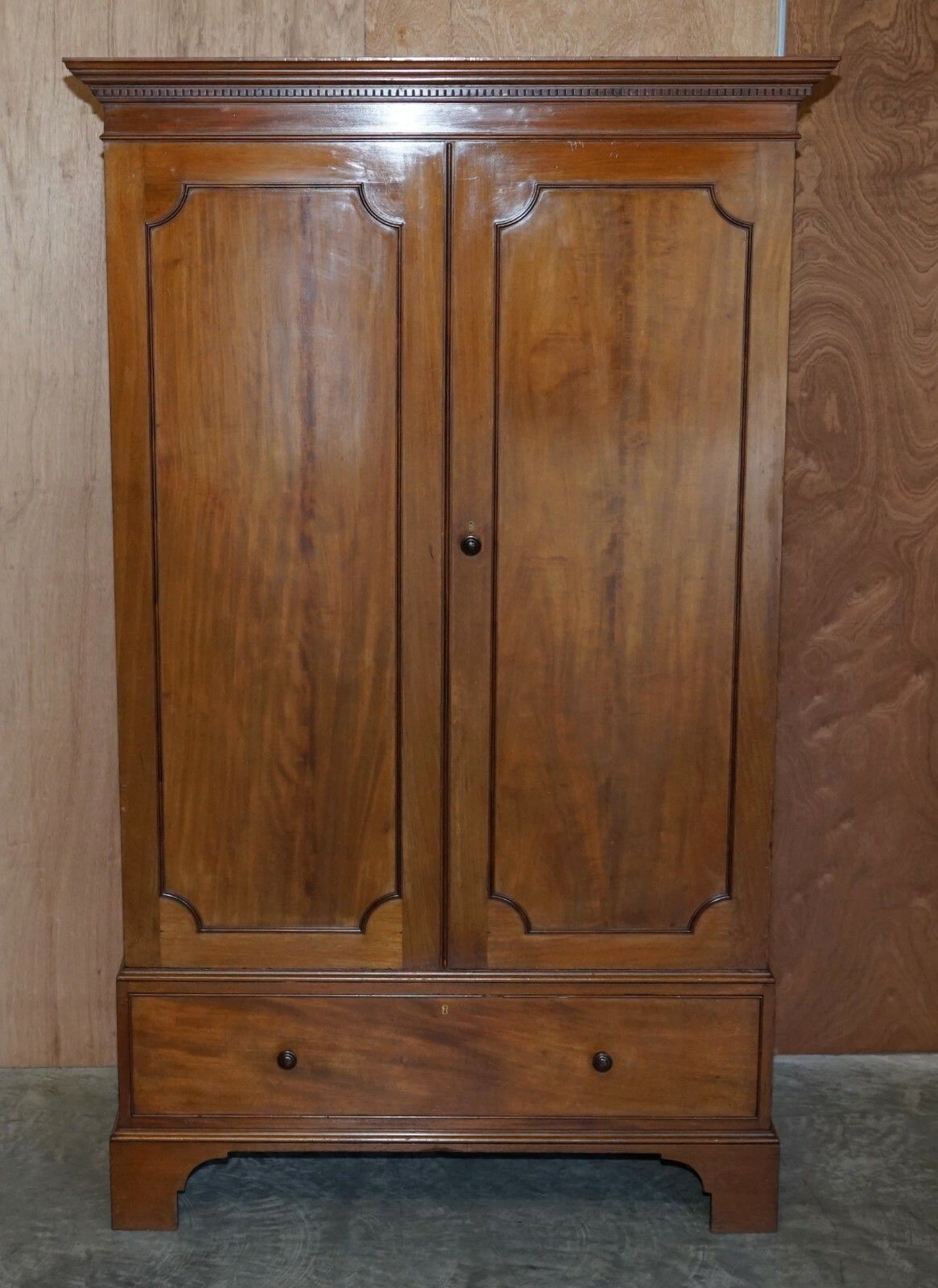 Original Antique Fully Stamped Howard & Son's Berners Street Mahogany Wardrobe photo Furniture