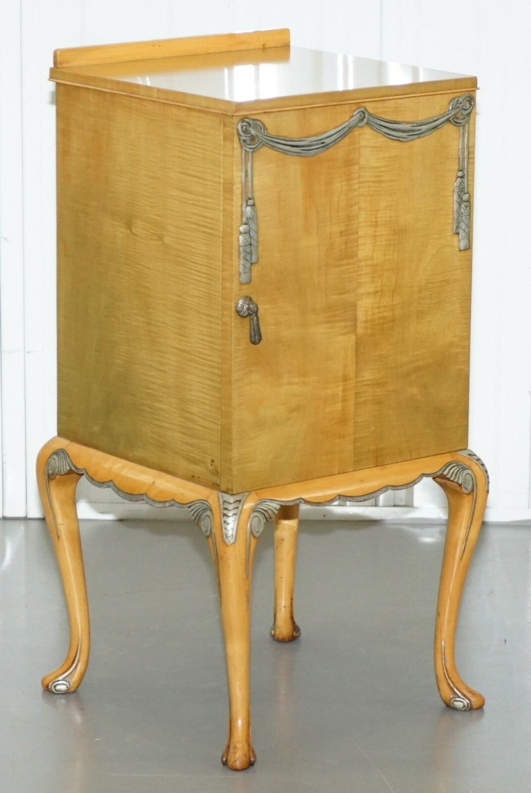 photo furniture Victorian Hampton & Son's Satinwood Bedroom Suite Wardrobe Dressing Table Mirror