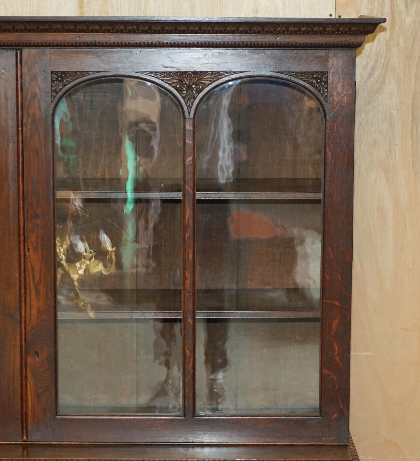 Important Carved Bookcase Cabinet From The Bate Collection In Oxford University photo vinterior