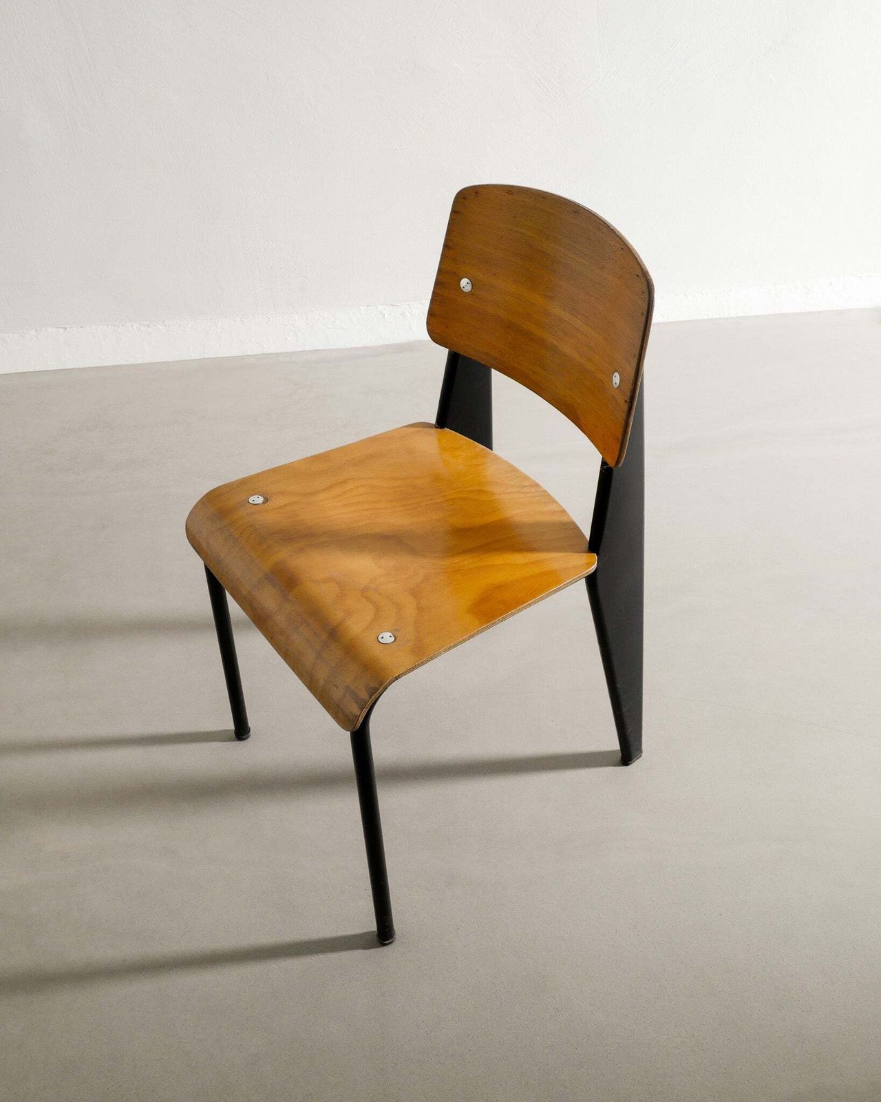 Vintage & Original French Mid Century Jean Prouvé "Metropole 305" Standard Chair In Metal & Molded Plywood, 1950s photo for sale