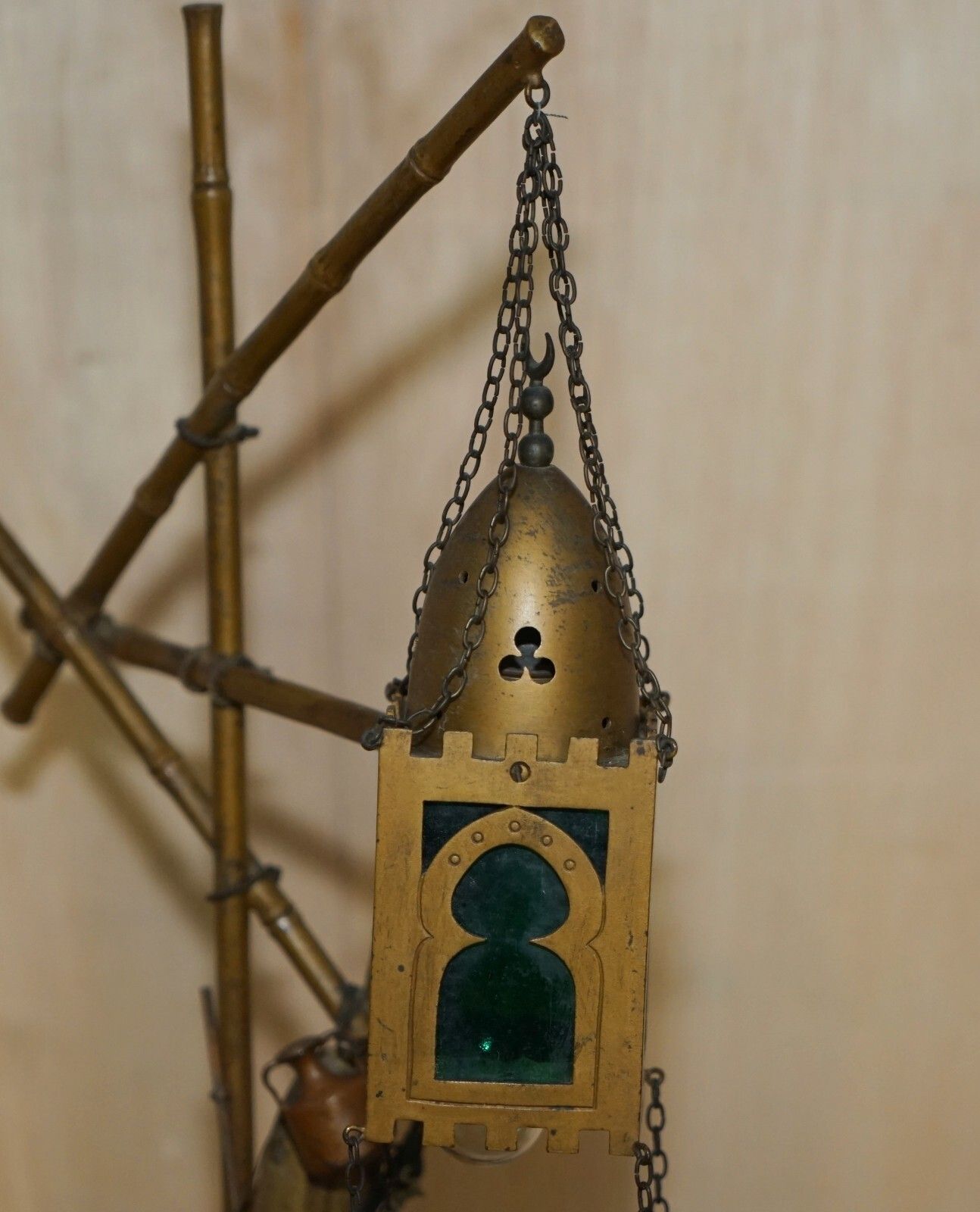 photo vinterior Stunning Antique Circa 1910 Franz Bergman Cold Painted Bronze Carpet Seller Lamp