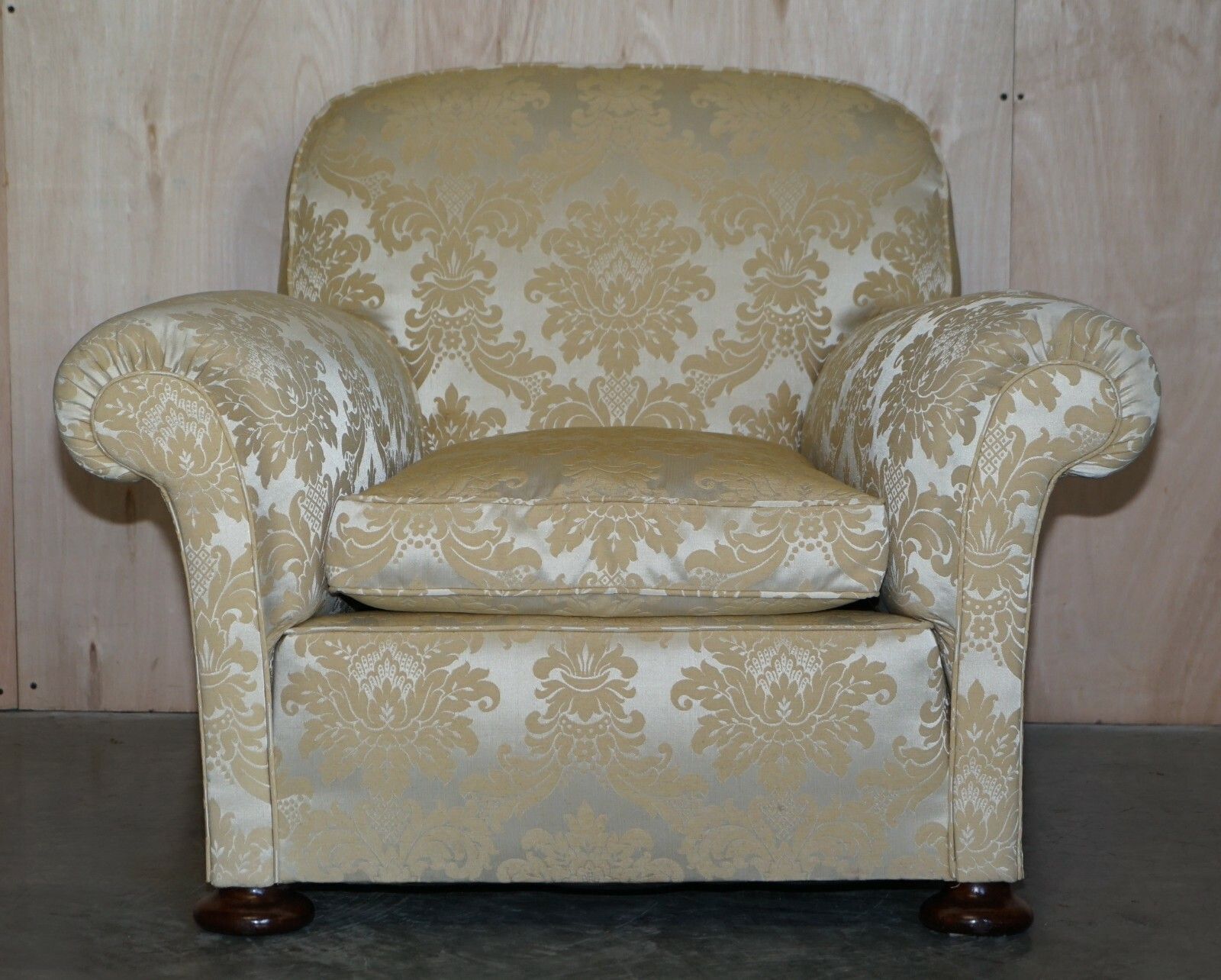Antique Victorian Sofa & Armchair Club Suite Damask Upholstery Turned Bun Feet photo Furniture