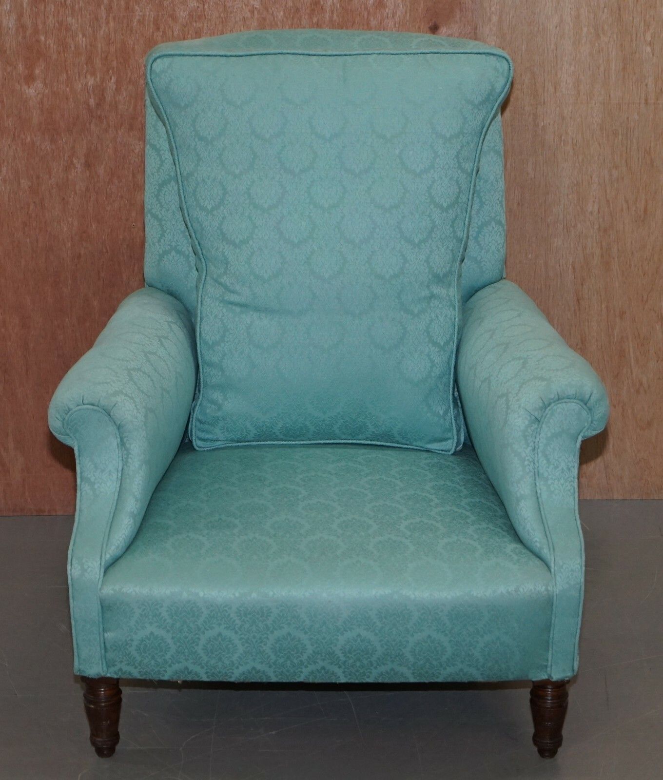 photo furniture Original Howard & Sons Berners Street Fully Stamped Victorian Club Armchair