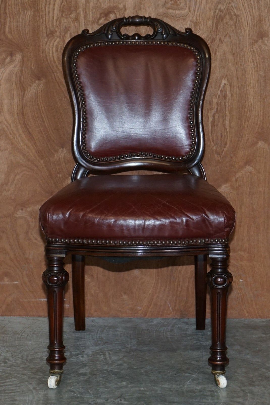 Exquisite Quality Victorian 1860 Mahogany & Leather Dining Chairs After Gillows photo for sale