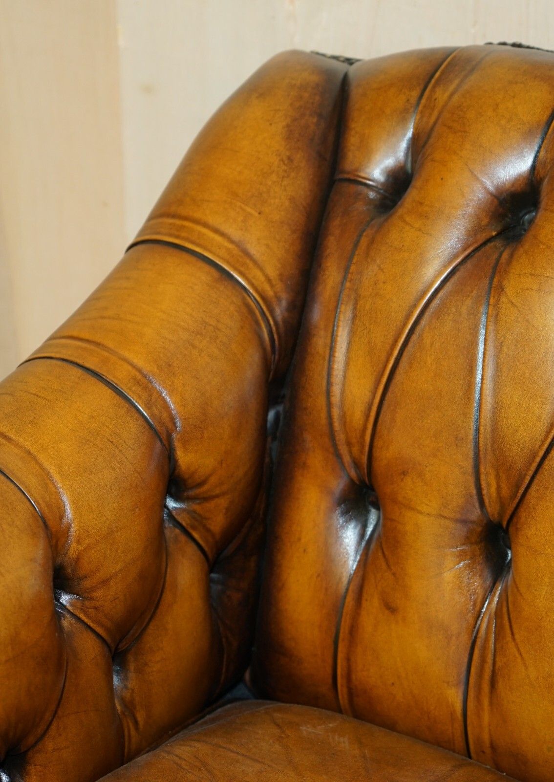 Restored Pair Of Vintage Chesterfield Regency Style Brown Leather Club Armchairs photo vinterior