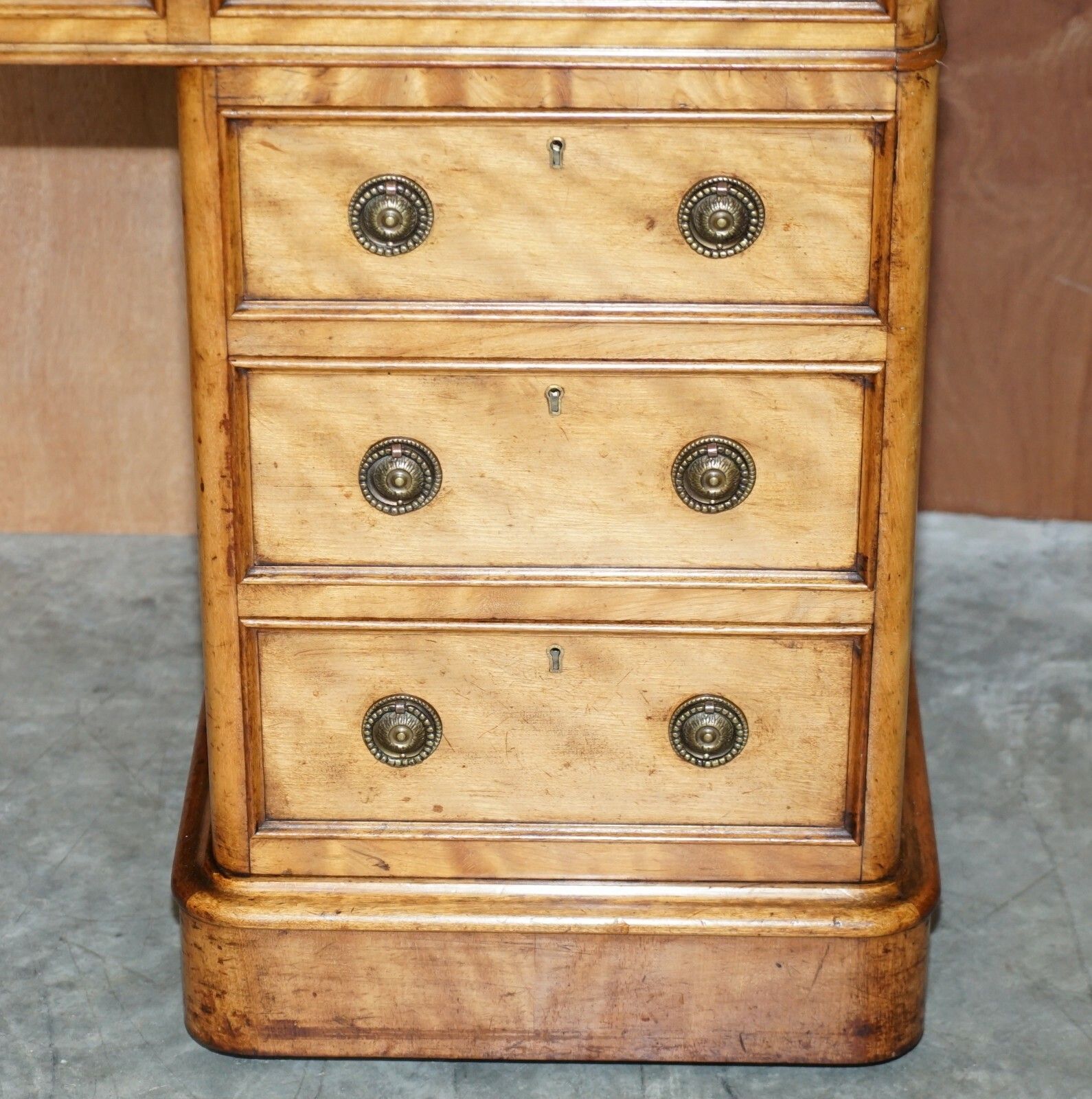 Antique Circa 1830 1850 James Winter & Sons London Satinwood Green Leather Desk photo 6000.0