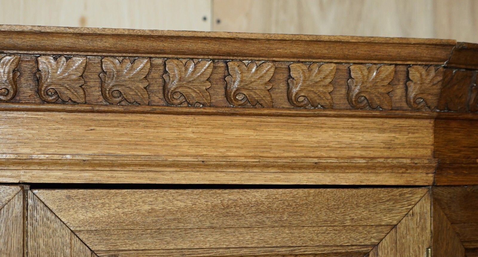 Fine Antique Victorian Circa 1880 Pine Housekeepers Cupboard Drawers Linen Pots photo 4850.0
