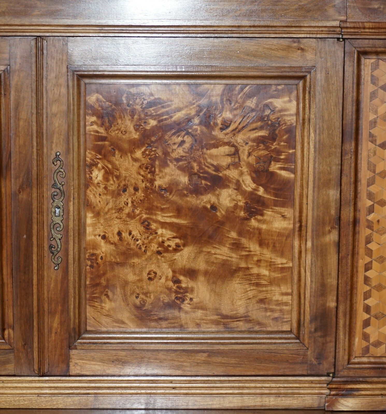 Italian Burr Pippy Oak Panelled Large Geometric Marquetry Housekeepers Cupboard photo buy