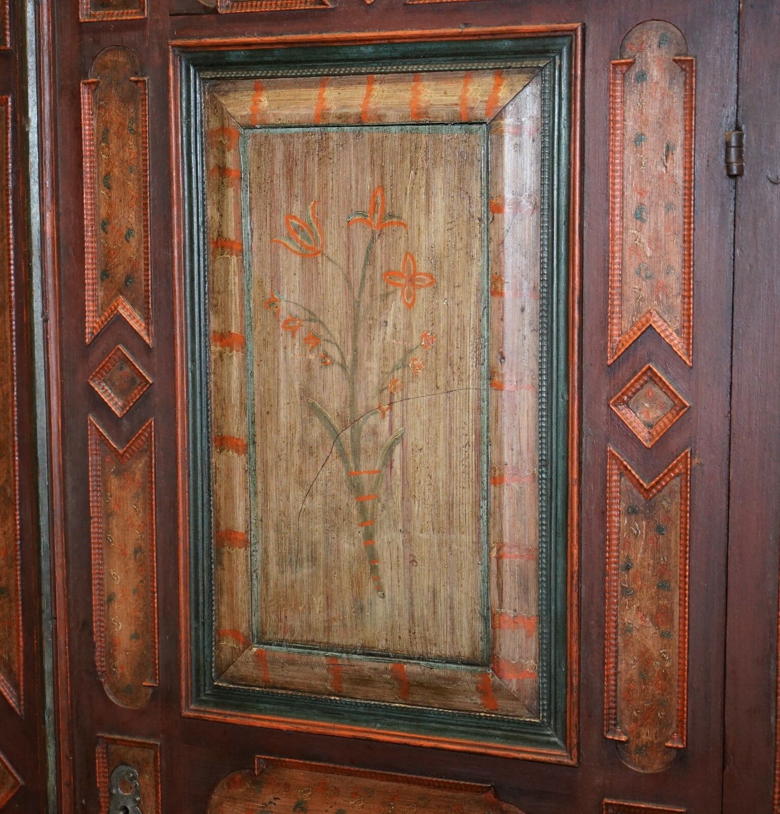 Circa 1800 Sumlime Hand Painted European Wardrobe Or Hall Cupboard In Oak Wood photo vinterior