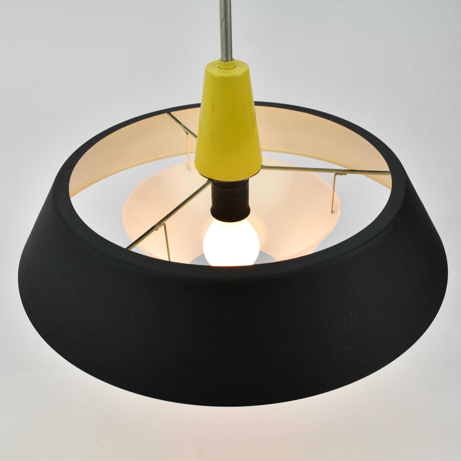 photo furniture 1959 Niek Hiemstra For Philips Model Nb23 Pendant Lamp Mid Century Modern Light Dutch Design | Vintage Ceiling Lamp Black Yellow Louis Kalff