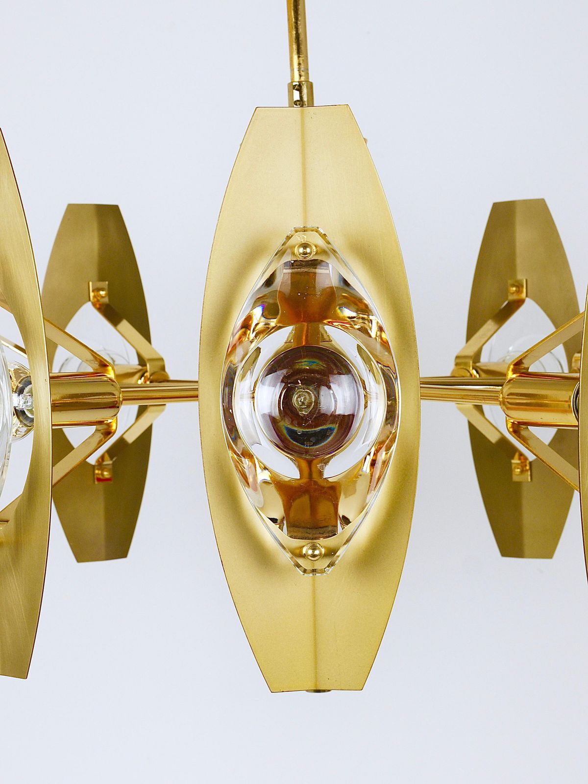 Oscar Torlasco 25“ Brass Chandelier With Optical Prism Lenses, Italy, 1970s photo 3328.0