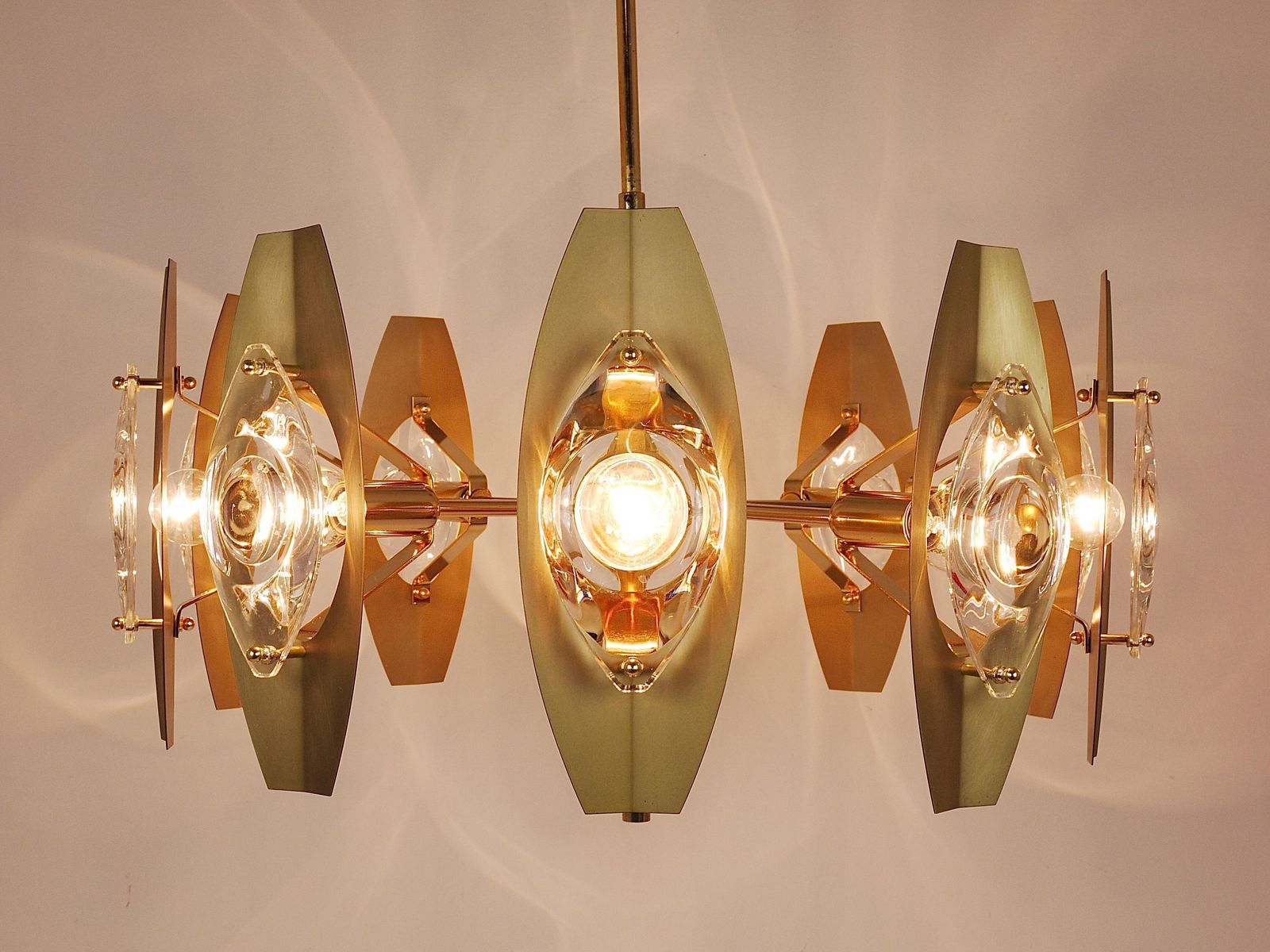 photo for sale Oscar Torlasco 25“ Brass Chandelier With Optical Prism Lenses, Italy, 1970s