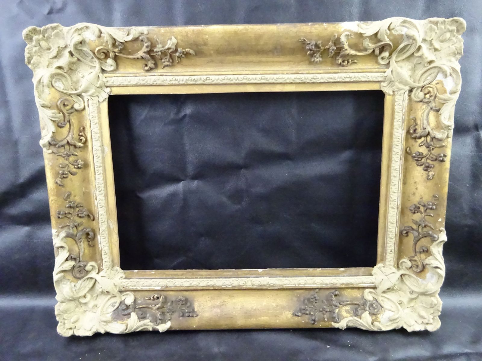 Victorian Gilt Gesso Frame (No Glass) As Found. photo furniture